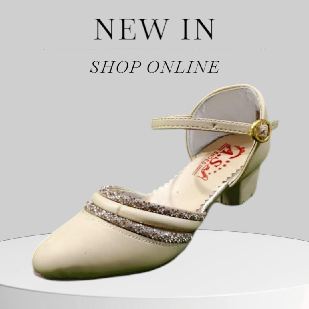 Elegant Women Synthetic Leather Heels 1 Pc For Fancy Casual Style